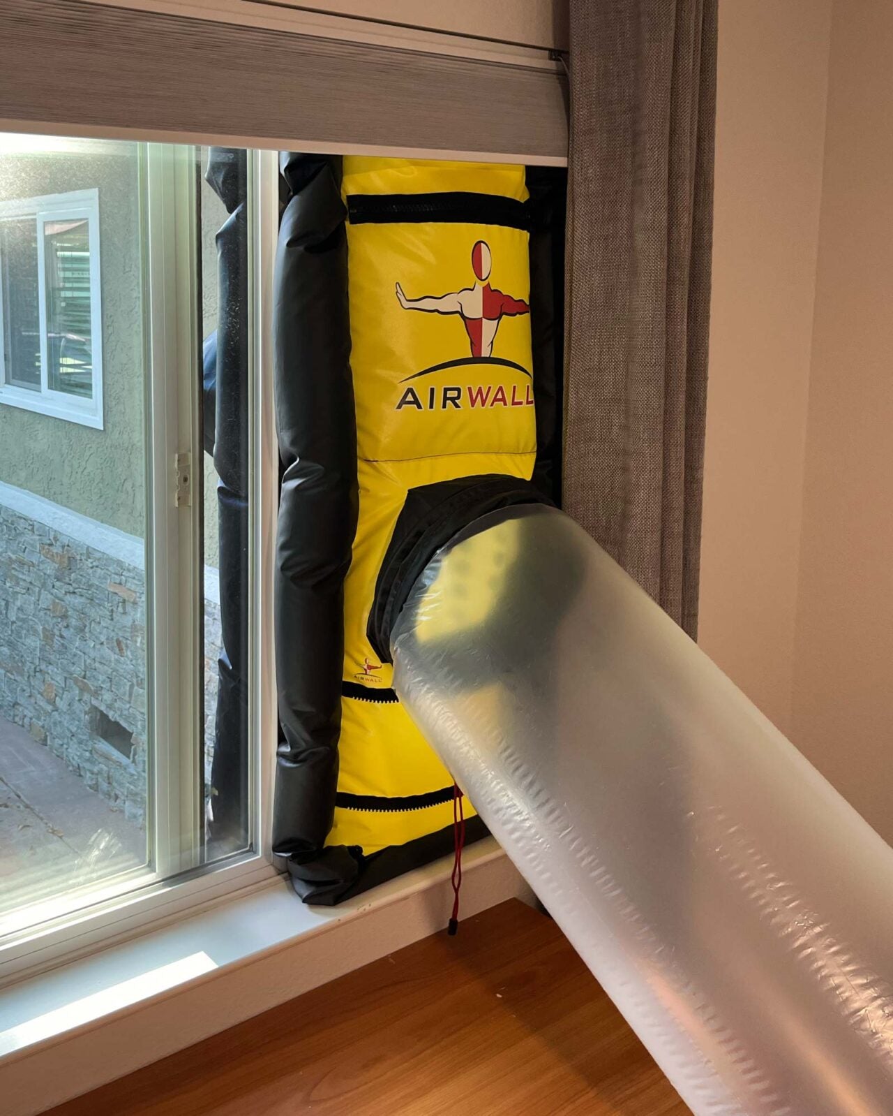 AIRWALL® Xhaust Kit Components and Carrying Case